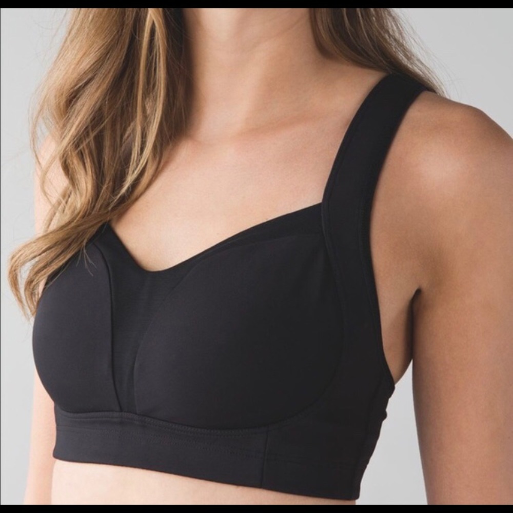 Lululemon Ta Ta Tamer III Bra Black Sz DD34